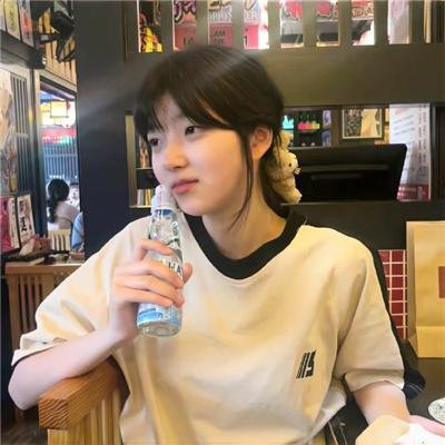残酷女淫魔