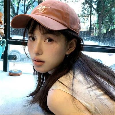 水瓶座女孩